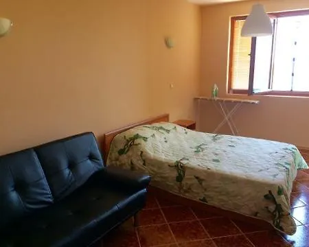 Bluebell Apartment *